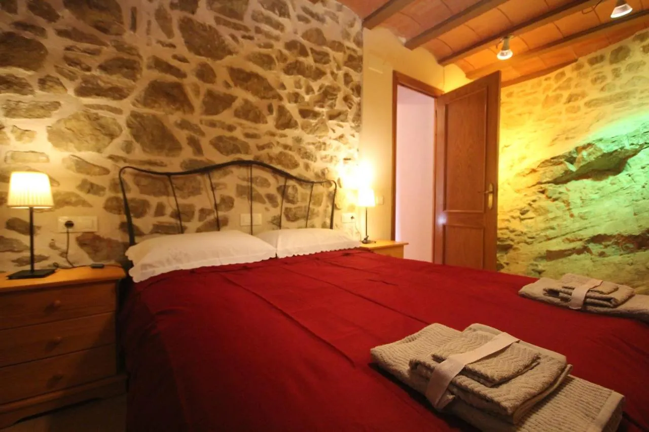 Cal Pouaire - 2 Apartments With Stunning Views Fontllonga